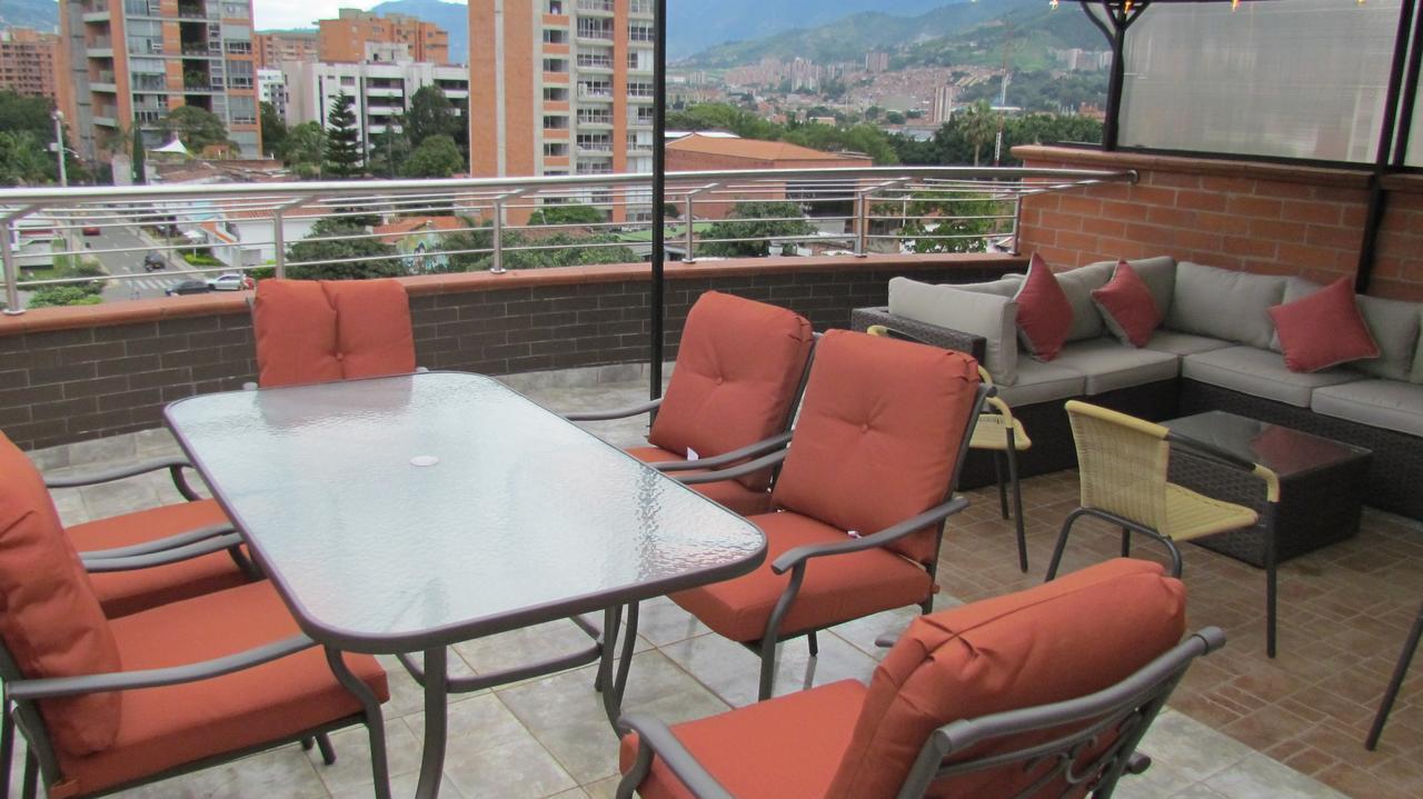 The 9'S Apartahotel Medellin Exterior photo