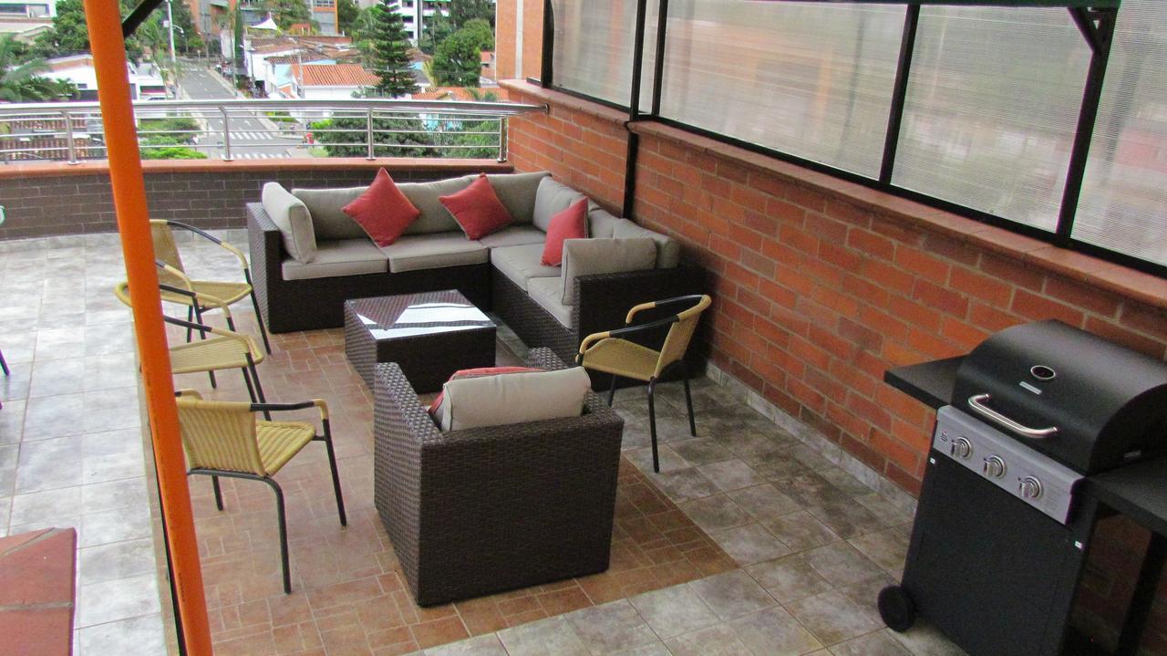 The 9'S Apartahotel Medellin Exterior photo